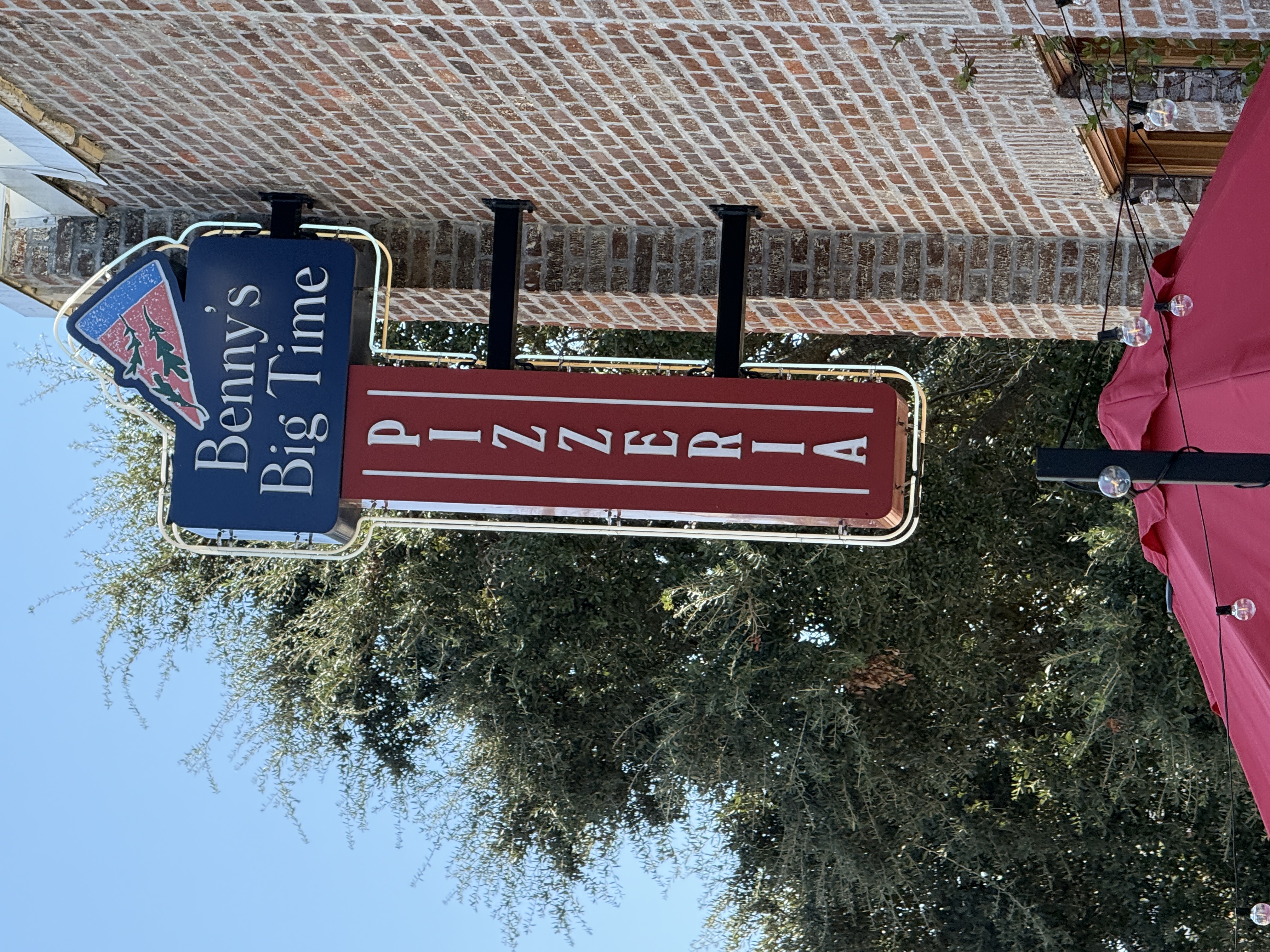Benny’s Big Time Pizzeria media