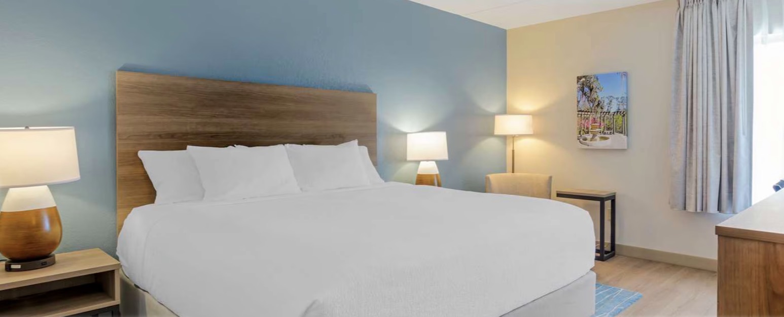 Best Western Plus Wilmington/Wrightsville Beach media