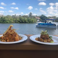 Phillippi Creek Restaurant & Oyster Bar | Sarasota FL