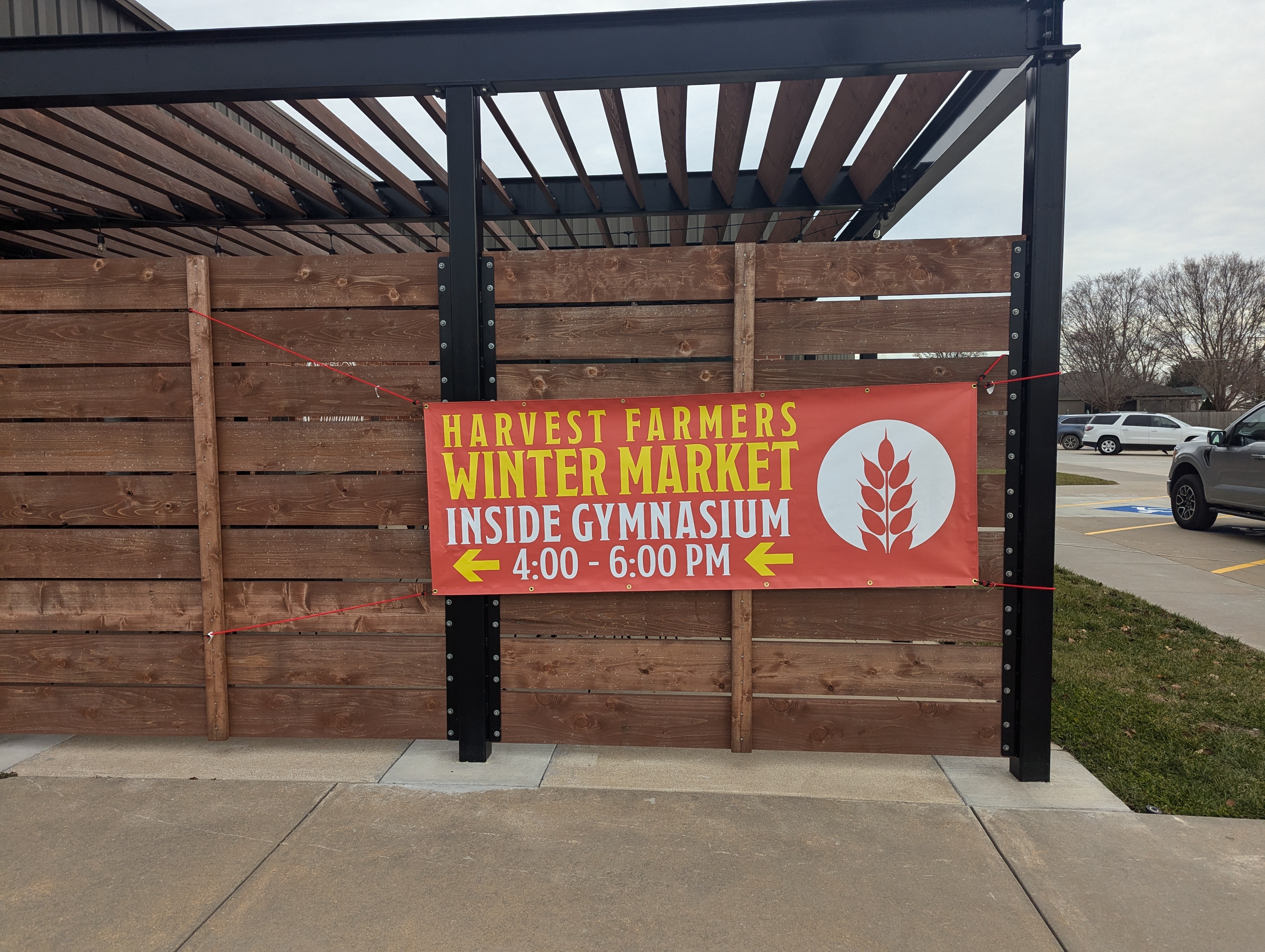 Harvest Farmers Market 