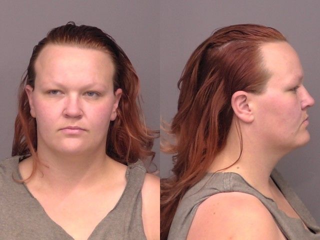 Spray, Chloe Aline