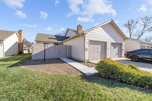 Home of the Day: Parkwood Village Condo Offers Updates and Low-Maintenance Living