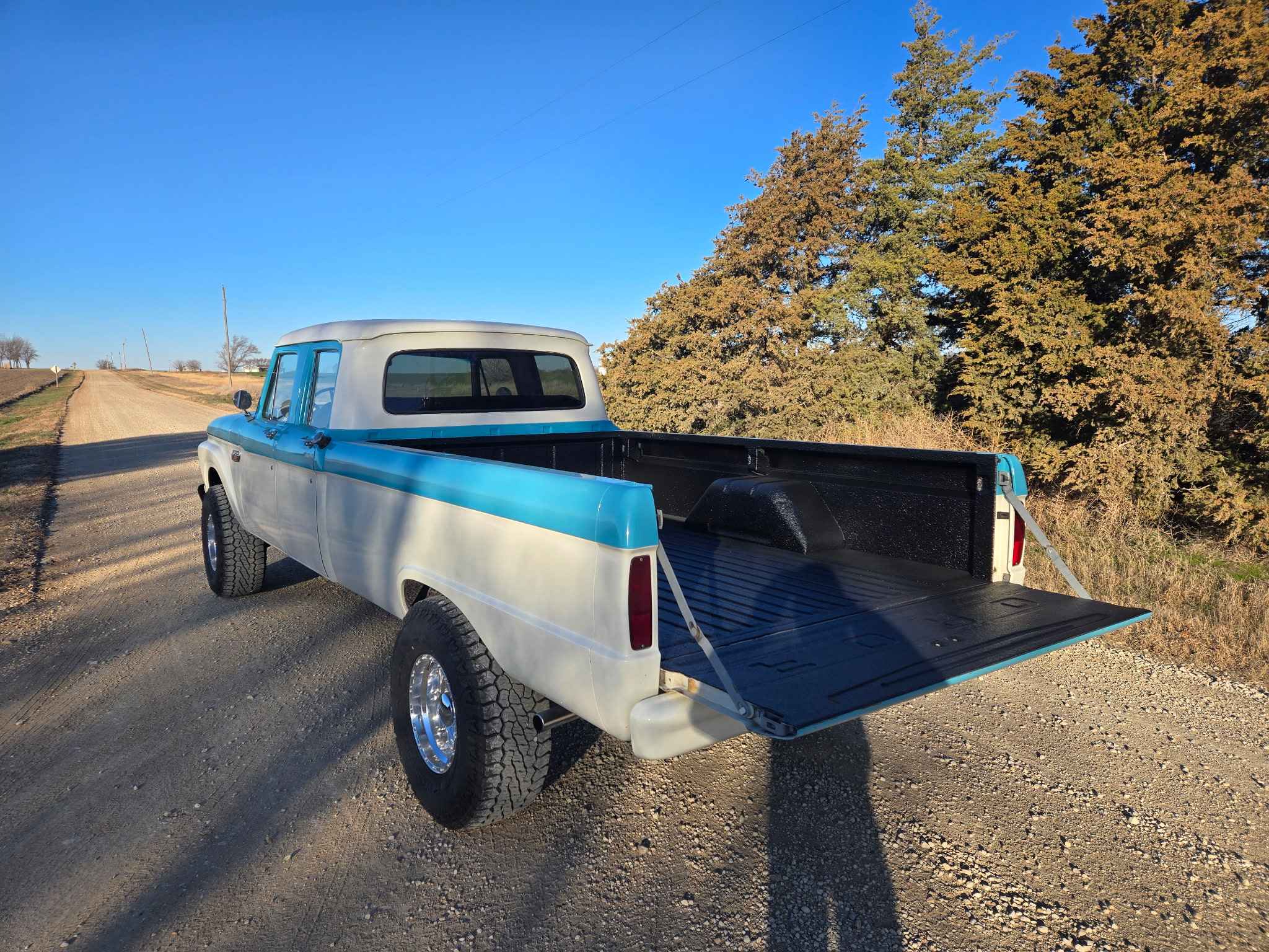 The Premier Choice: Professionally Applied VORTEX Spray Bedliner