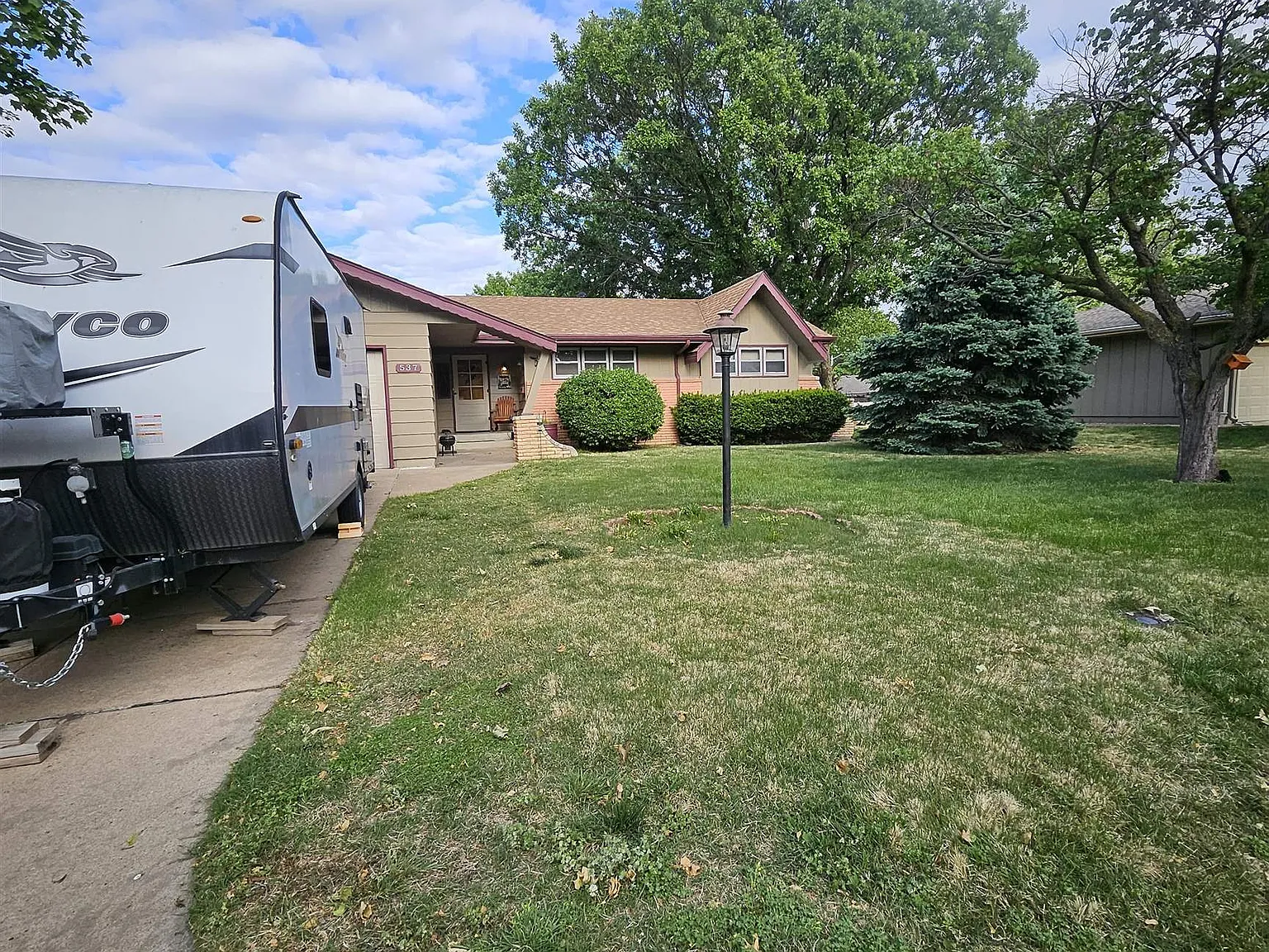 Home of the Day: Just Listed on Aullwood Road