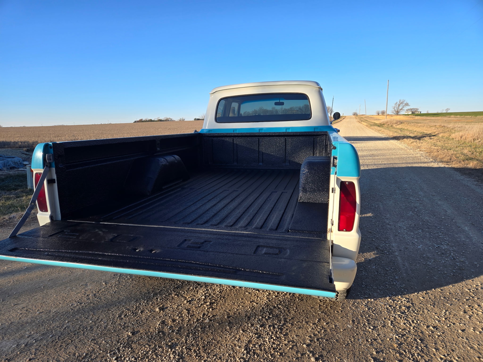 The Premier Choice: Professionally Applied VORTEX Spray Bedliner