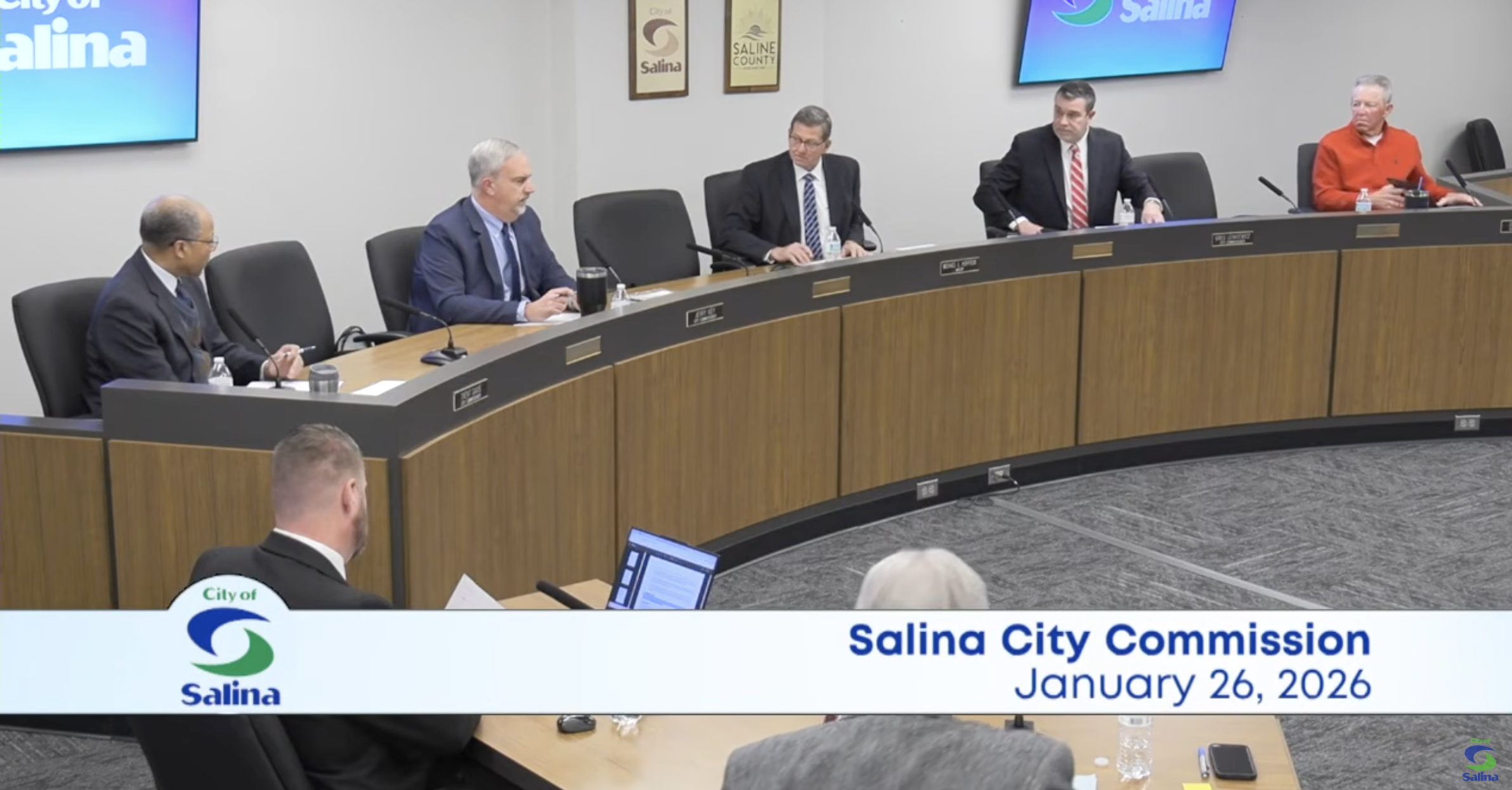 City Commission Approves Rezoning of Mariposa Lot for Single-Family Home