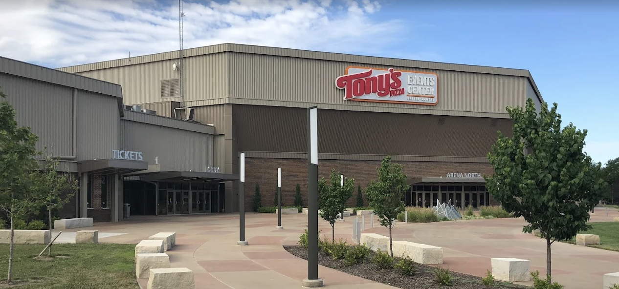 Public venue, private operator: How Tony’s Pizza Events Center is funded