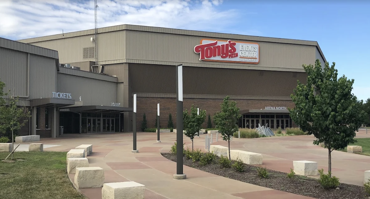 Salina Draft Budget Sets Aside $880,000 for Tony's Pizza Events Center