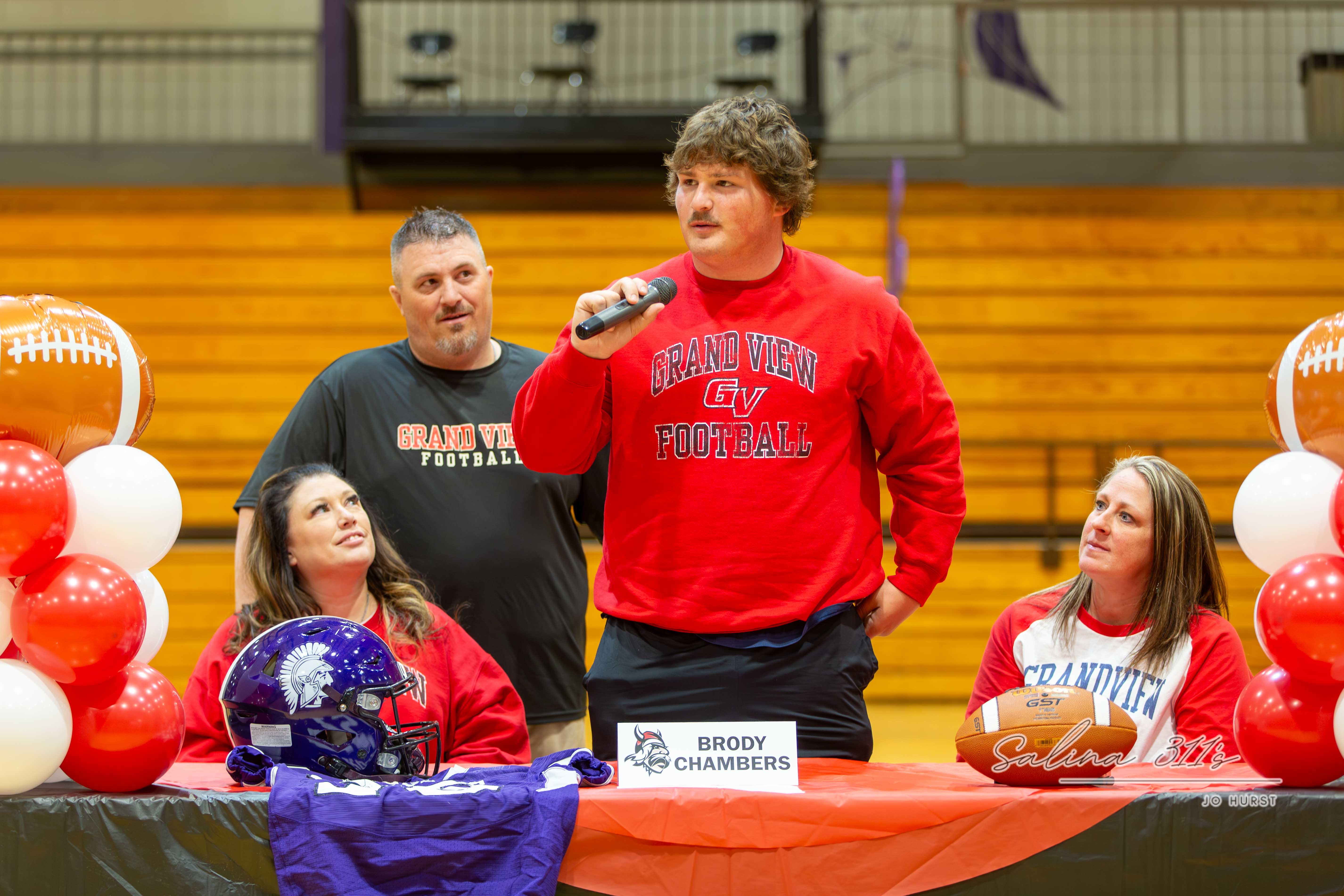 Southeast of Saline Seniors Sign to Continue Athletic Careers at Next Level