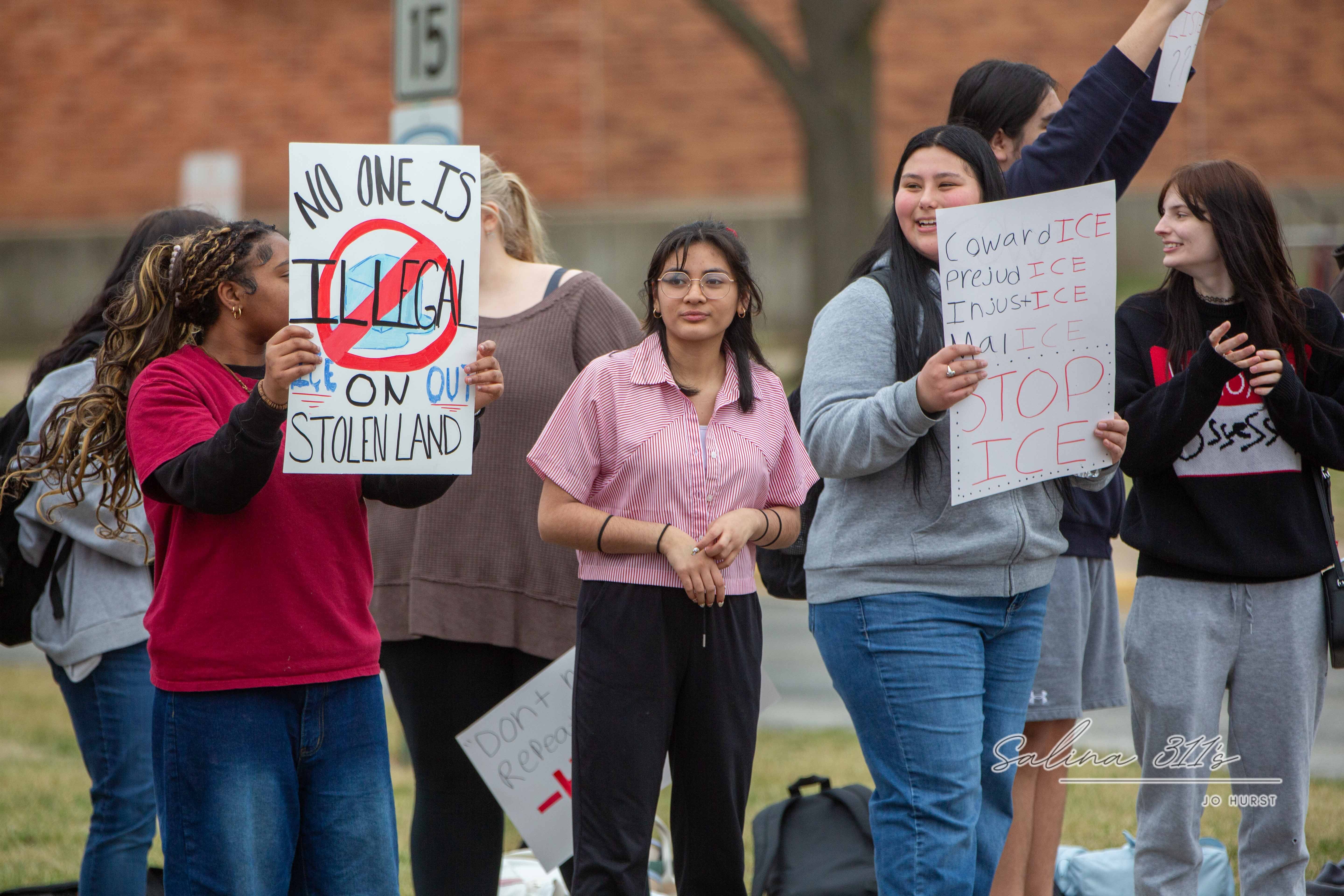 Kansas Bill Amendment on Student Walkouts Draws Attention as Central High ICE Protest Highlights Attendance Questions, Proposed Penalty Size Tied to Superintendent Salary