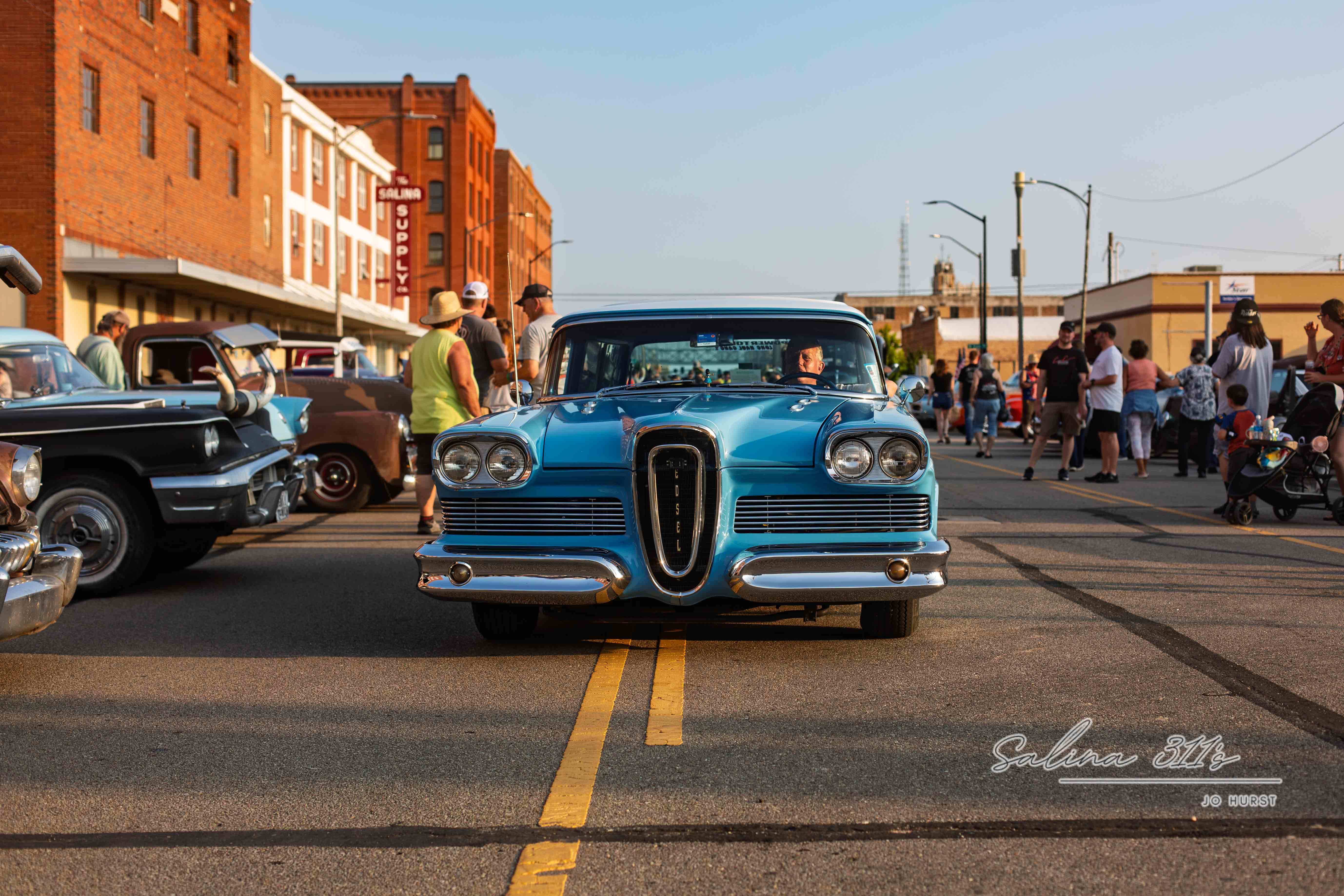 Calvin Customs Hosts 17th Annual Santa Fe Showdown
