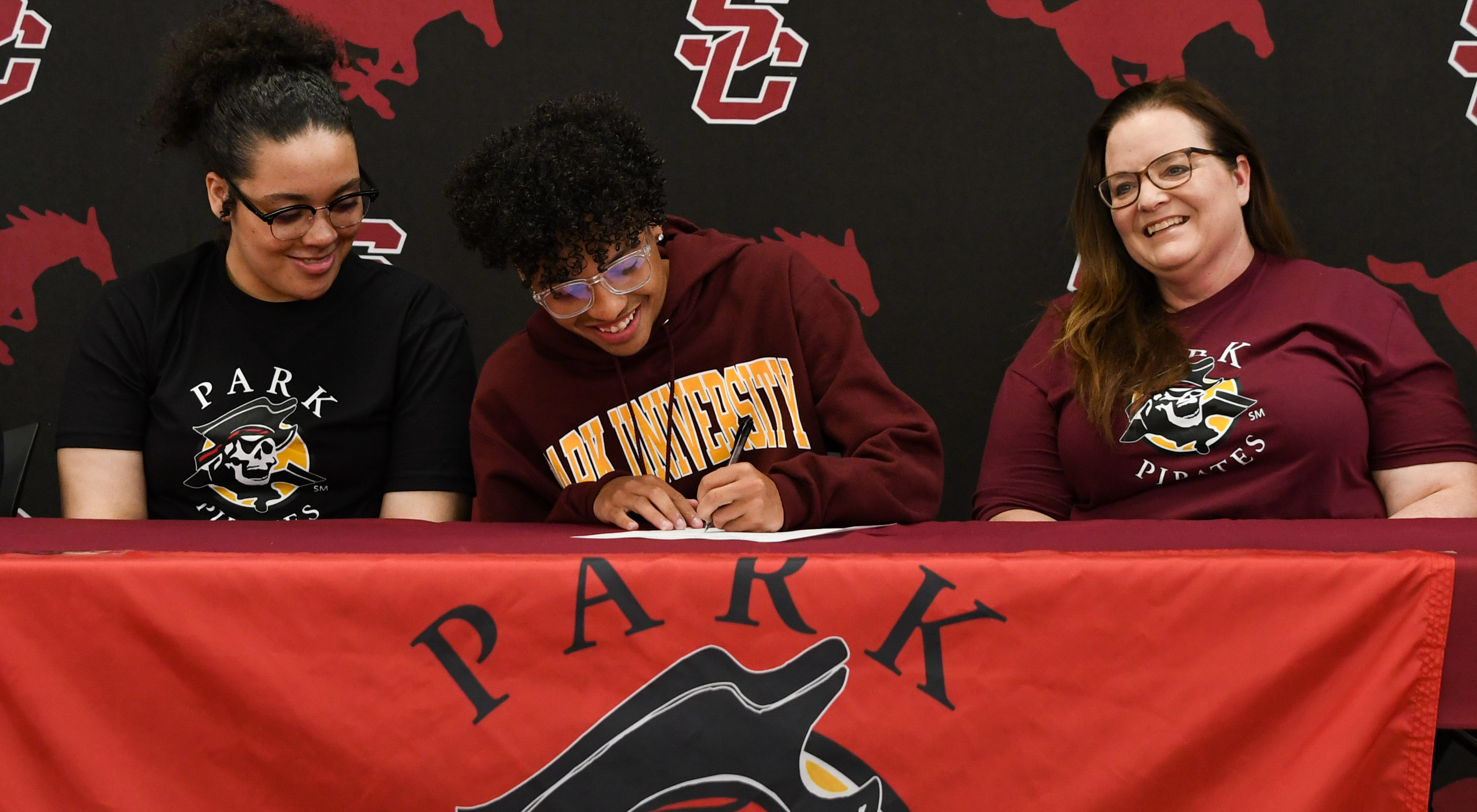 Tayton Morris - Cross Country/ Track and Field - Park University