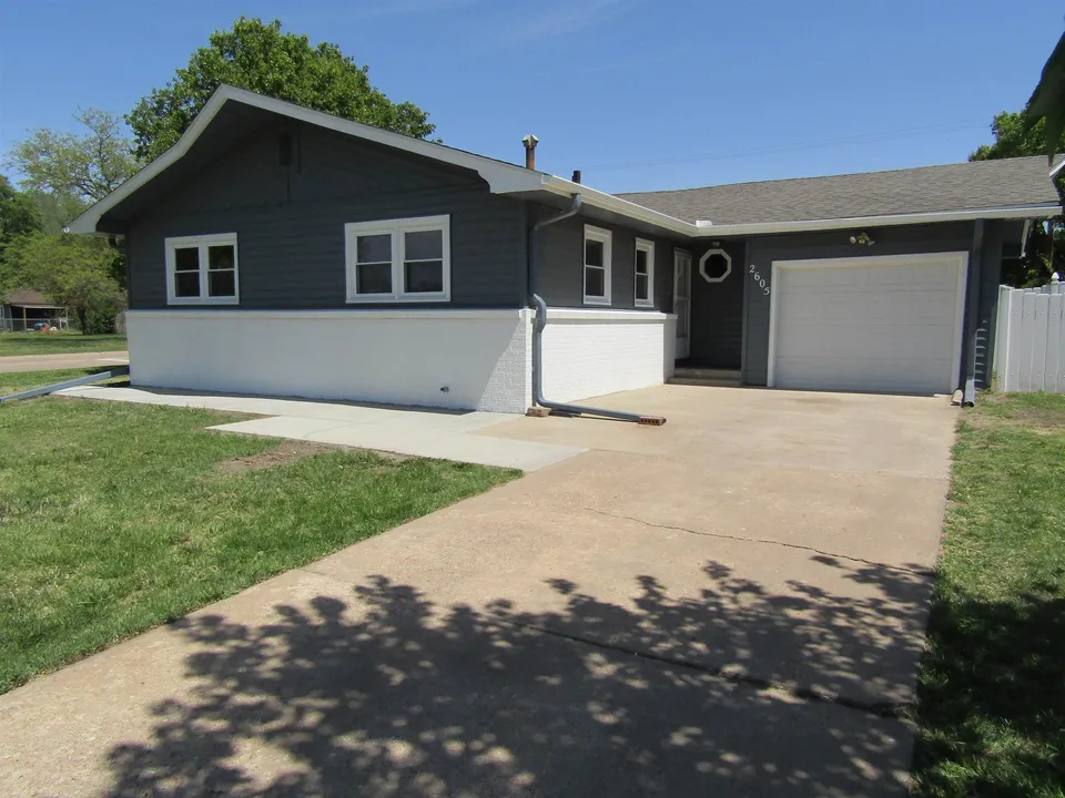 Home of the Day: Remodeled Ranch Near Coronado Elementary