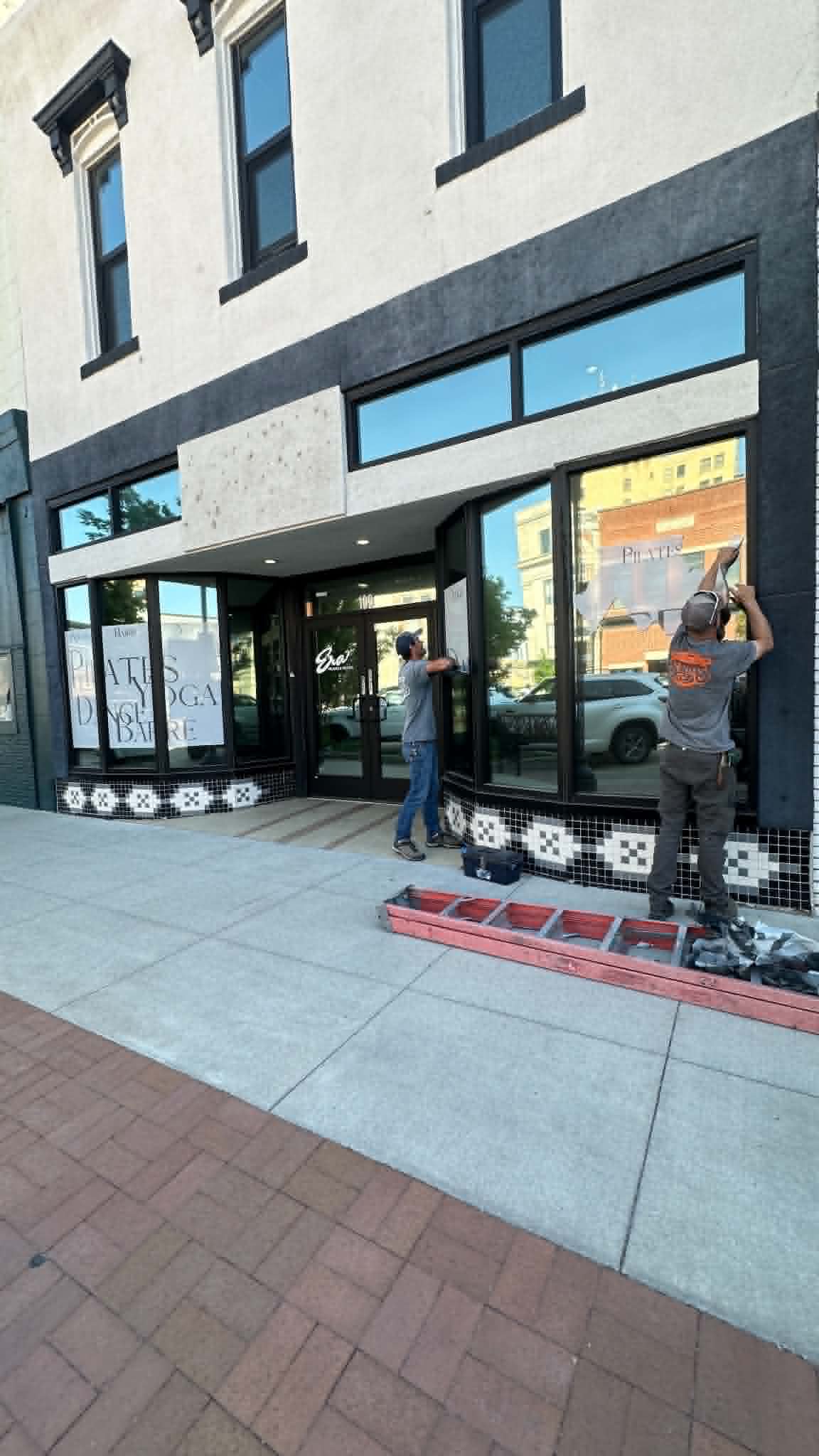 Era Pilates Sign Review Highlights Lengthy Approval Process for Downtown Businesses