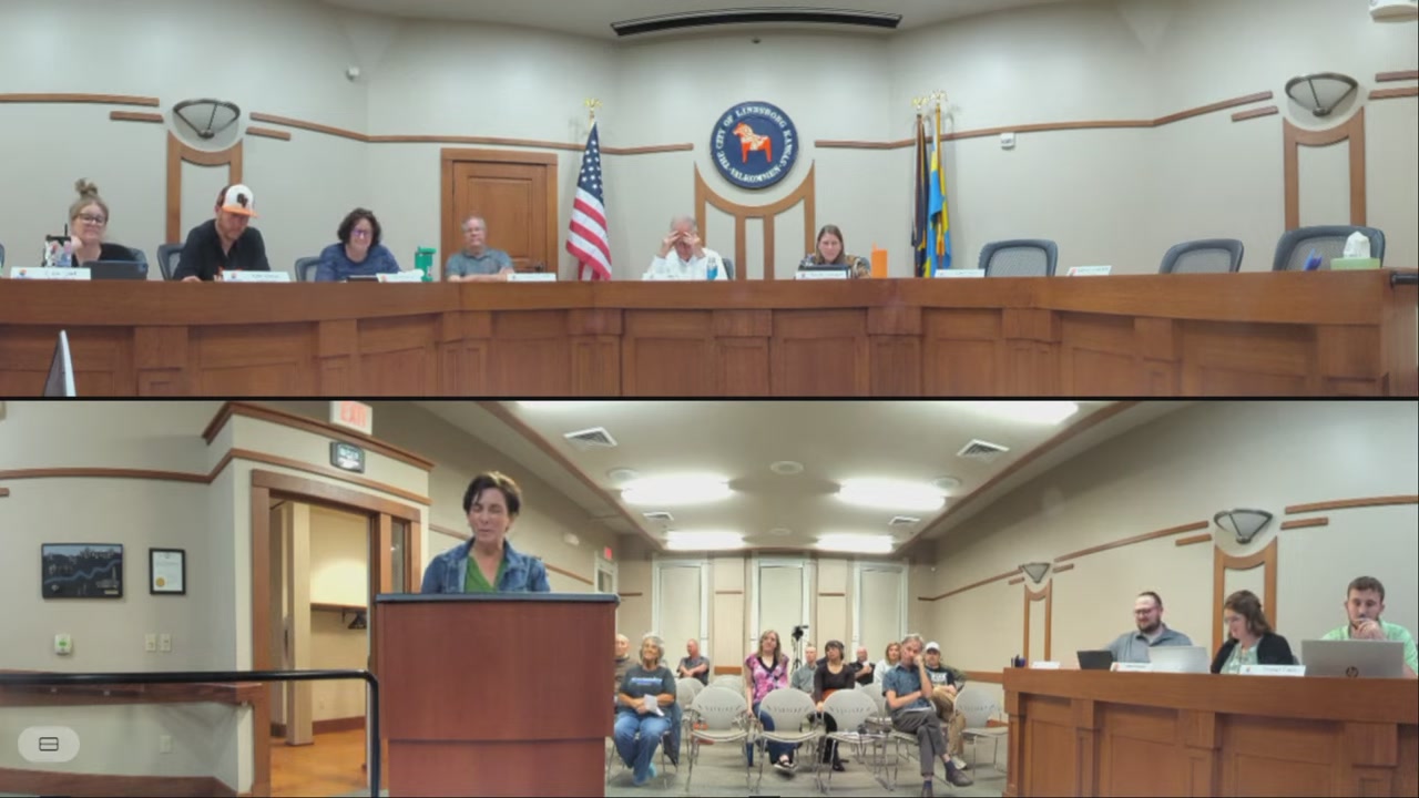 Lindsborg City Council accepts $40,000 in grants, waives downtown sidewalk seating fees