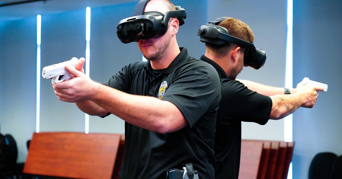 Sarasota Police Department Adopts Virtual Reality for Recruit Training ...