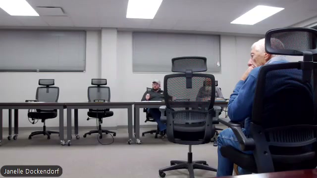 Planning Commissioners Discuss Protest Petitions and Legal Challenges to Data Center Rules