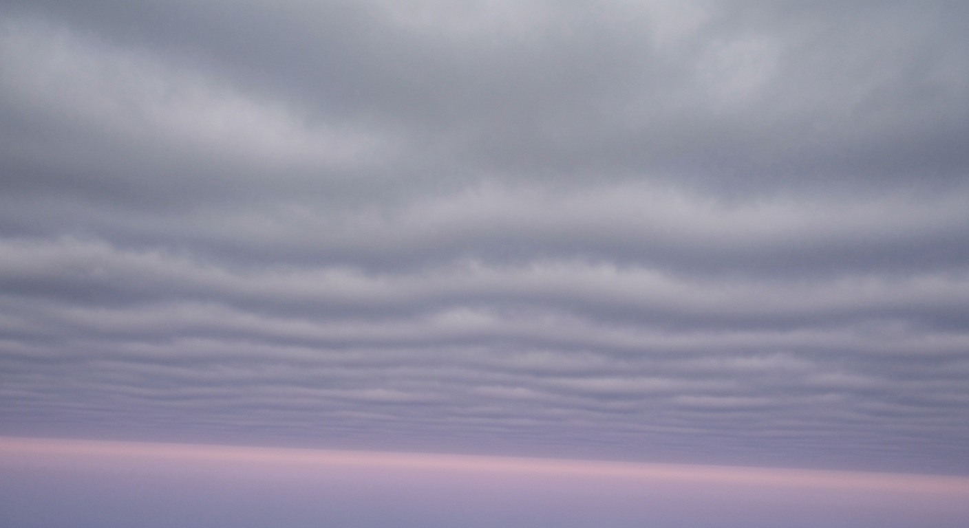 Dangerous Wind Gusts to 50 MPH Near Salina